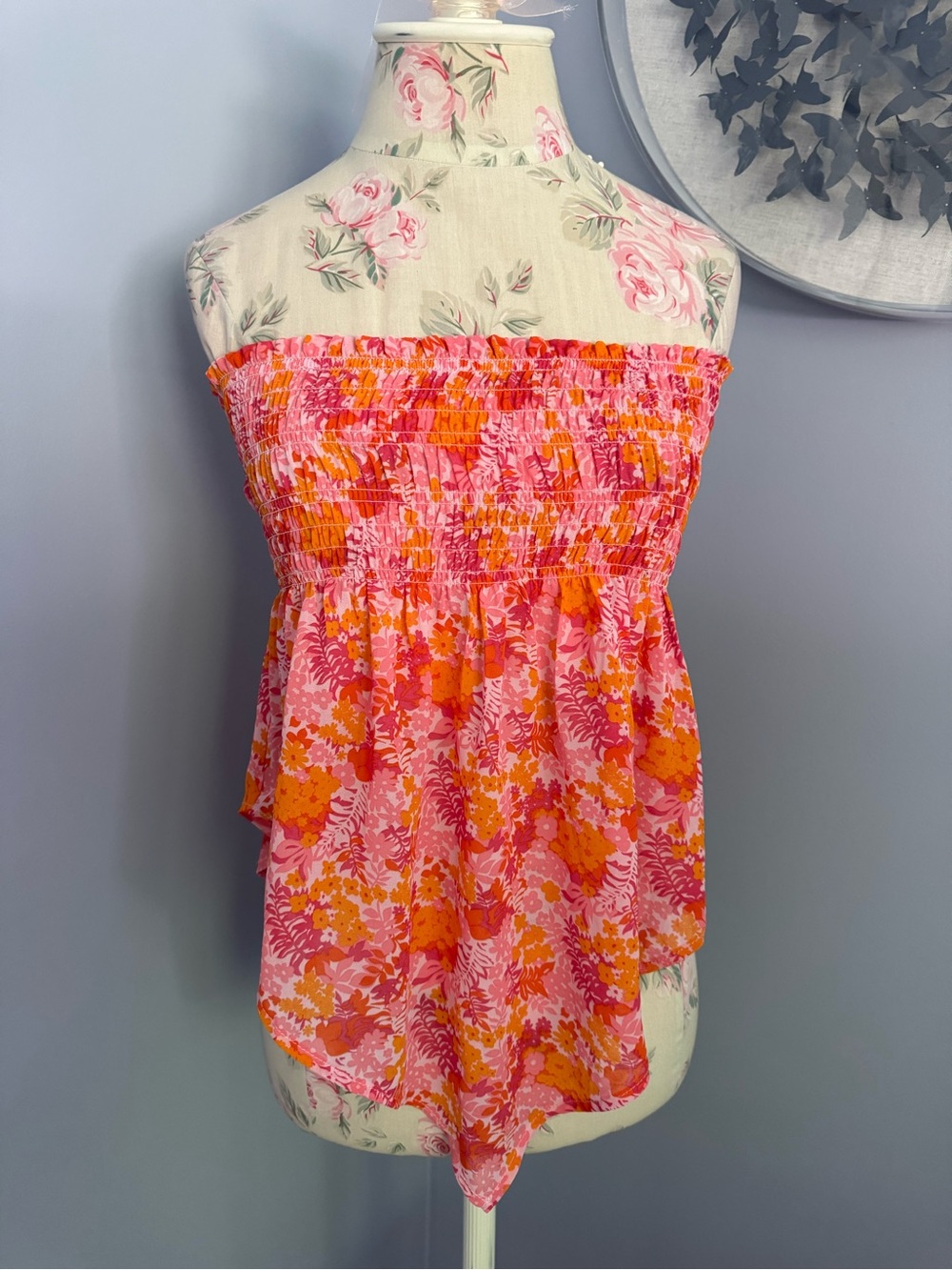 wild fable Pink & Orange Floral Smocked Strapless Crop Top